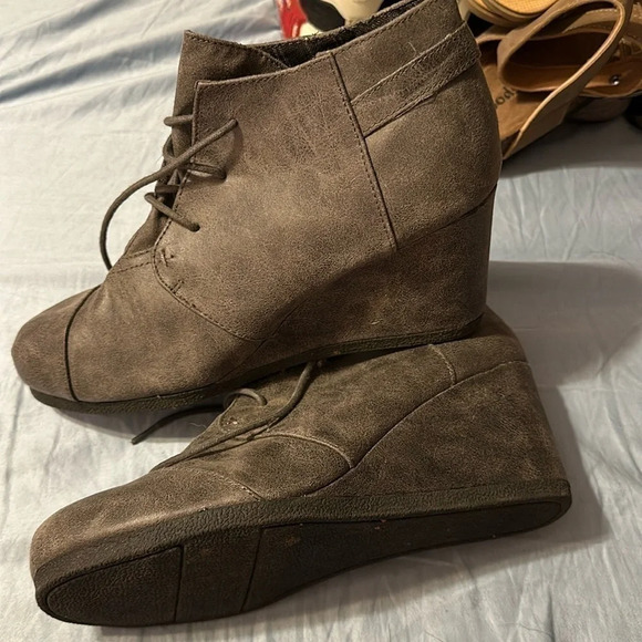 Maurices Shoes - Women’s booties